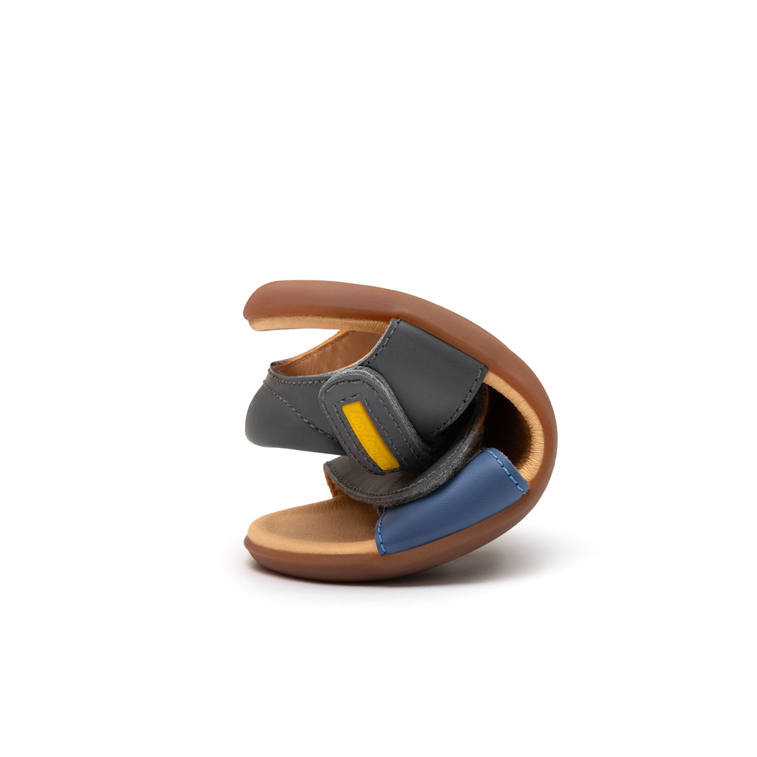 Boomy Sandals